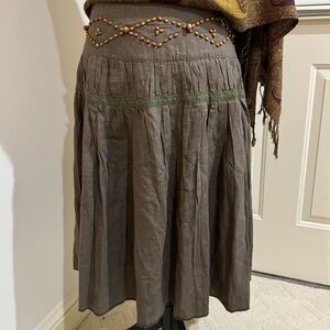 NWT Classic Woman Linen cotton blend gorgeous Olivish color lined skirt size 10